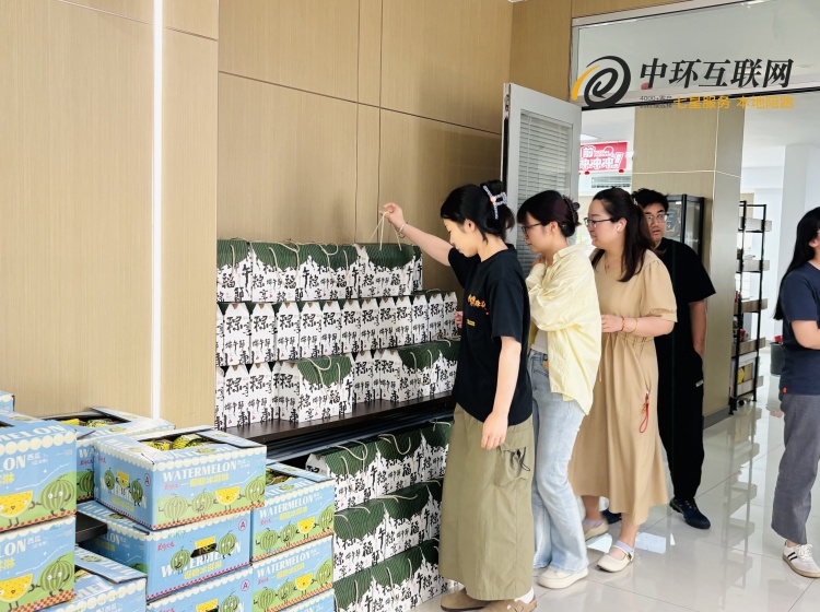 2441748587870317.jpg IMG_7238-opq3686178246.jpg